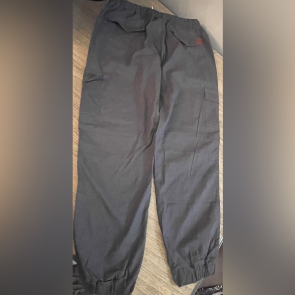 Men’s Cargo Grey Pants, Drawstring, Elastic Bottom, Size Large - Picture 7 of 12